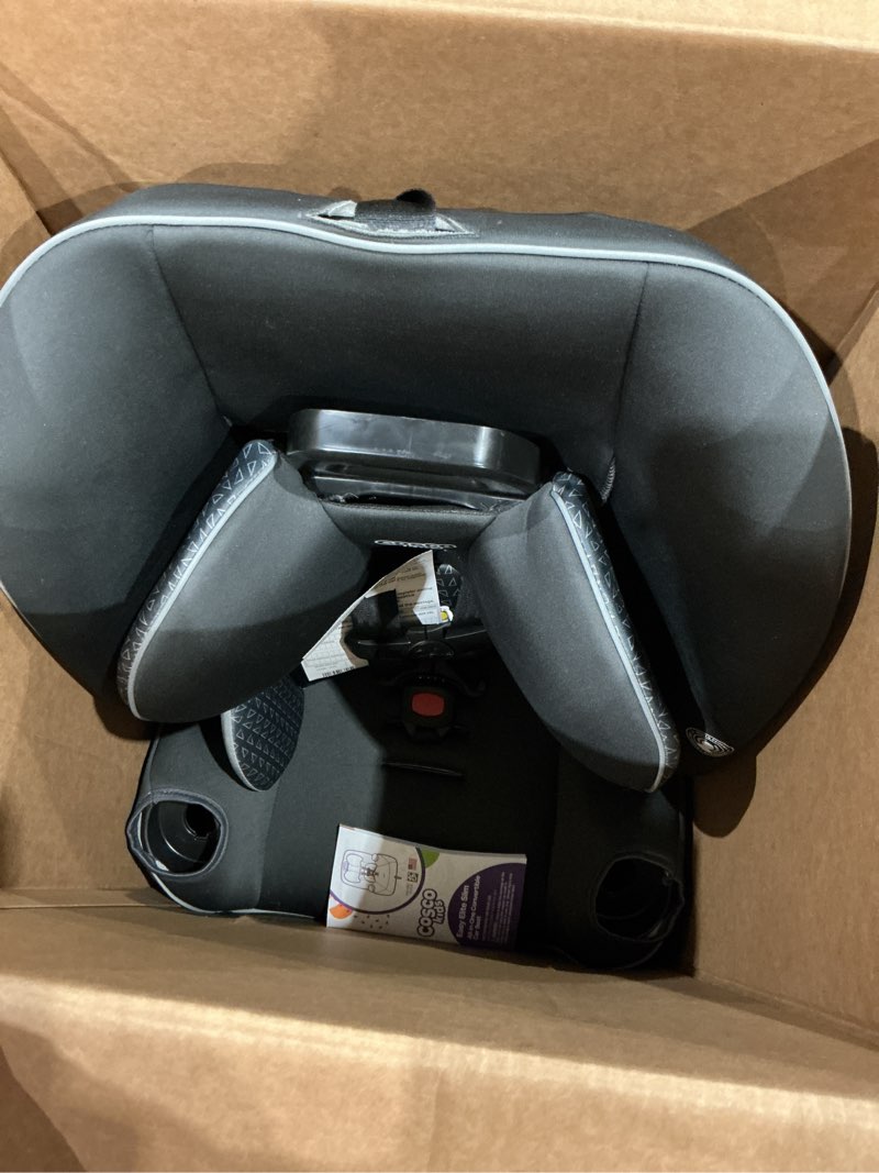 Condition photo showing Good Condition for easy elite slim all-in-one convertible car seat
