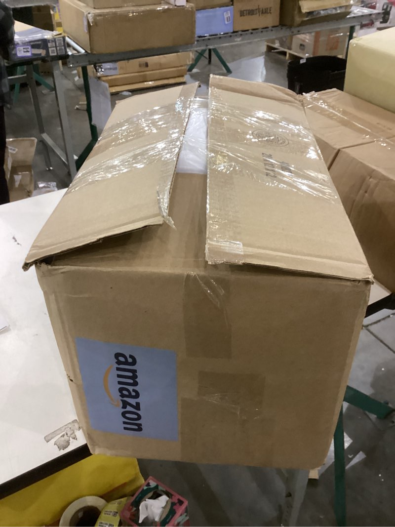 Condition photo showing Good Condition for Pillows