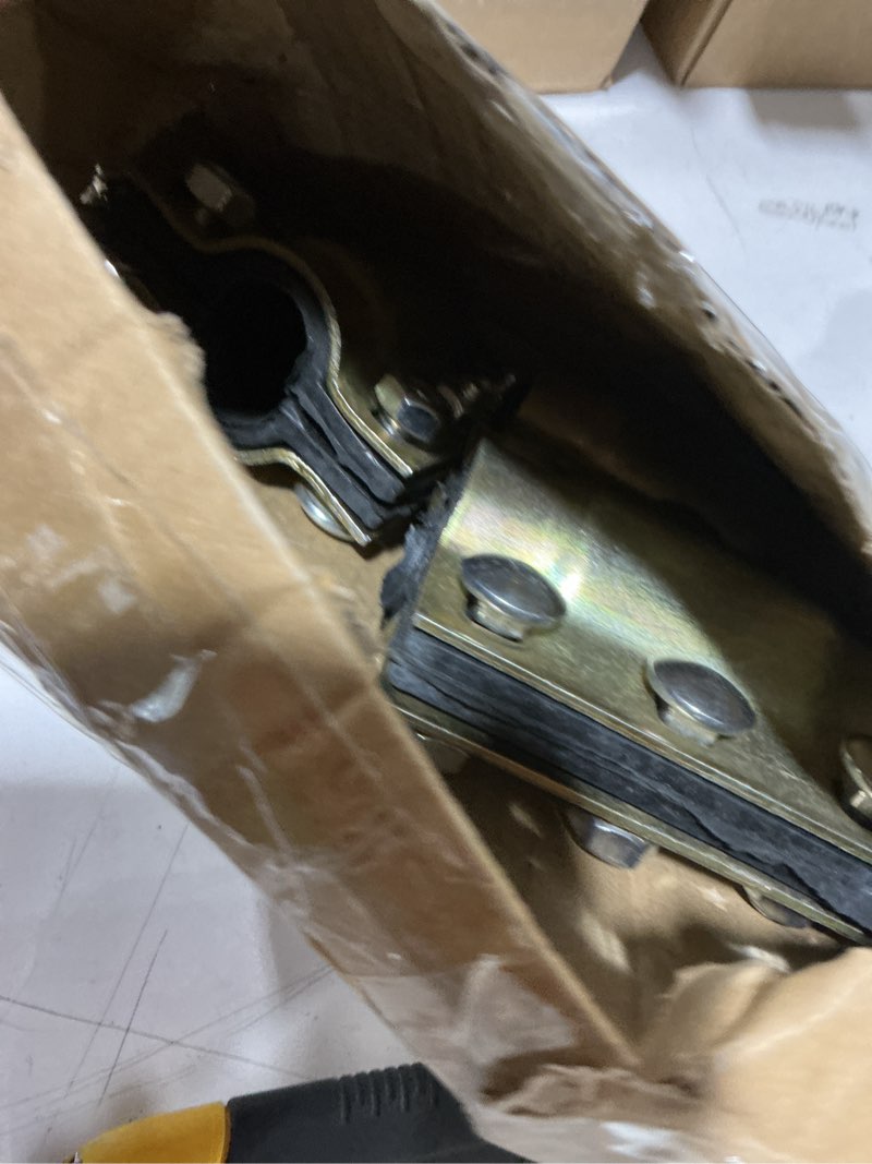 Condition photo showing As Is for geelin 4 pcs 3/4 inch pipe repair clamp for 0.98-1.06 inch outer diameter water pipe leak repair clamp kit for cracks/breaks in steel/iron//pe/ppr/pvc pipes, model dn 20 x 110
