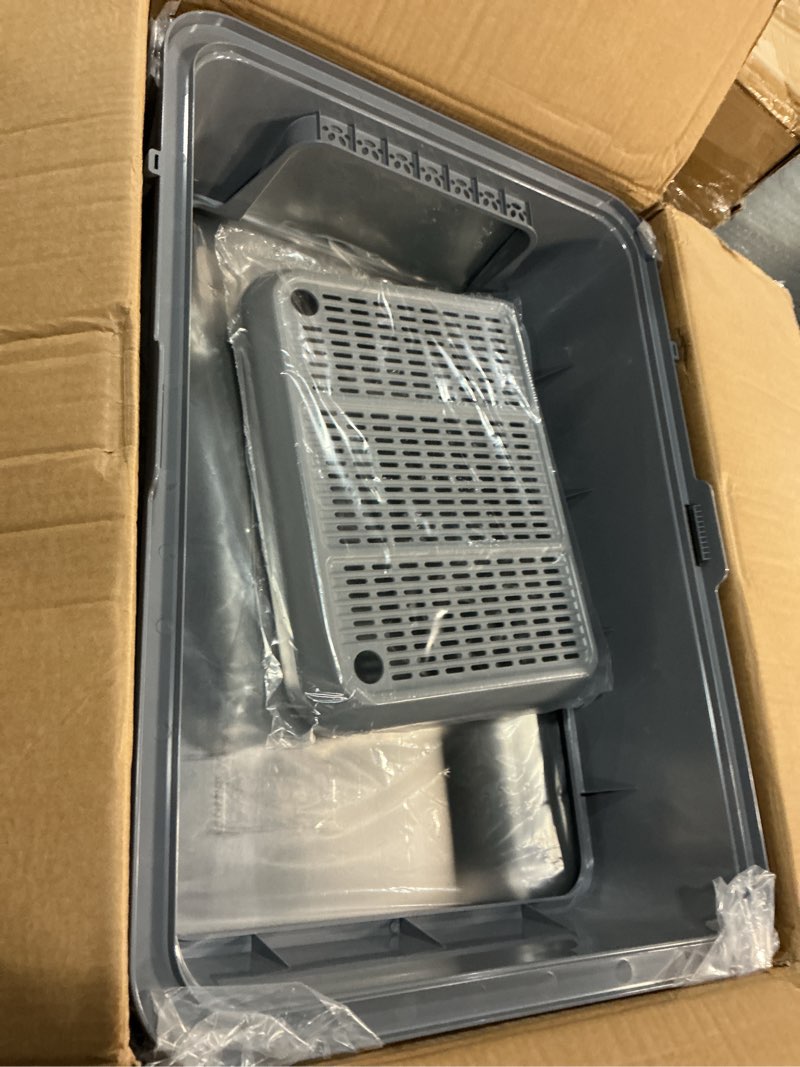 Condition photo showing Good Condition for stainless steel litter box , 28"l*20"w*12"h xxl extra large litter boxes with lid ,metal litter box with hight sides for big cats& multiple cats,never absorbs odors, anti-urine leakage, easy cleaning