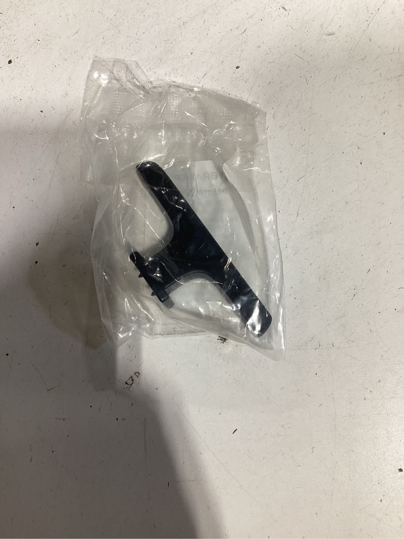 Condition photo showing Good Condition for origin 21 mattis 3-in matte black square modern cabinet knob