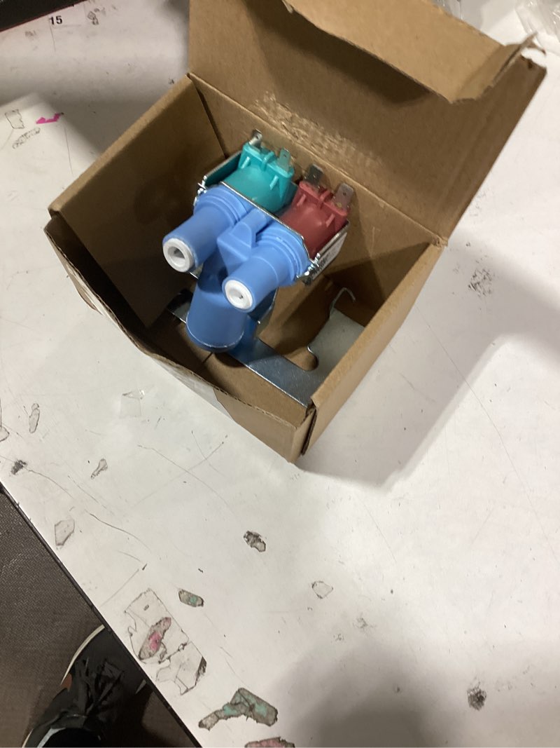 Condition photo showing Good Condition for wr57x10032 wr57x33326 refrigerator dual inlet water valve by fetechmate wr57x10032 solenoid valve compatible with g.e ken.more refrigerators replace cwr57x10040 wr57x10064