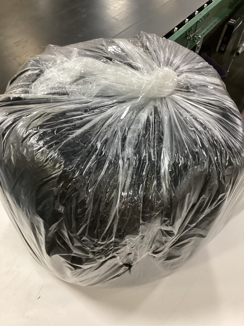https://lotting-media.assets.bidfta.com/lotting_8c81332b-ce11-4aa1-8fb1-c1c0cc240339