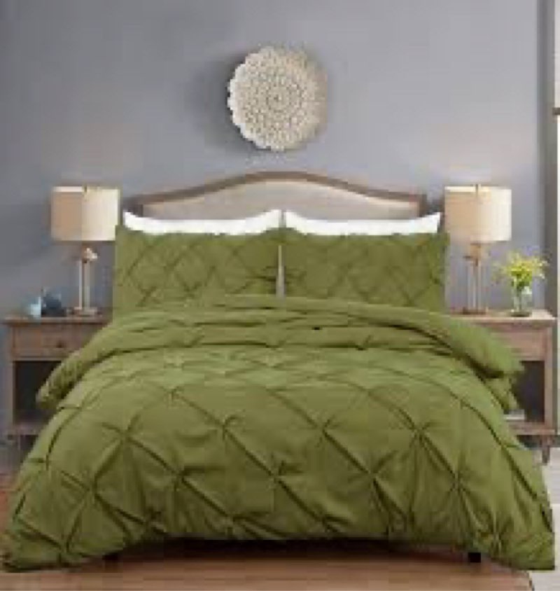 Chezmoi Collection Berlin Olive Green Pinch Pleat King Comforter Set, 3-Piece (Comforter and Pillow 