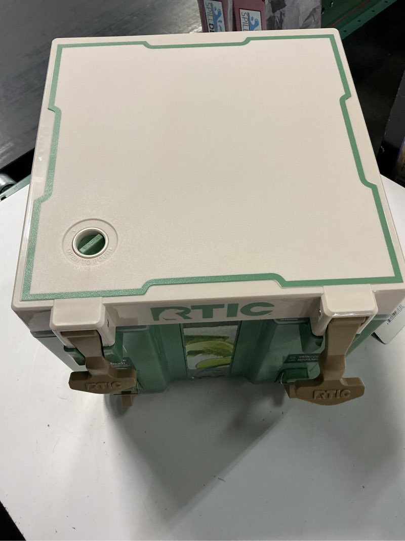 Condition photo showing Good Condition for rtic 3 gallon halftime water cooler sage