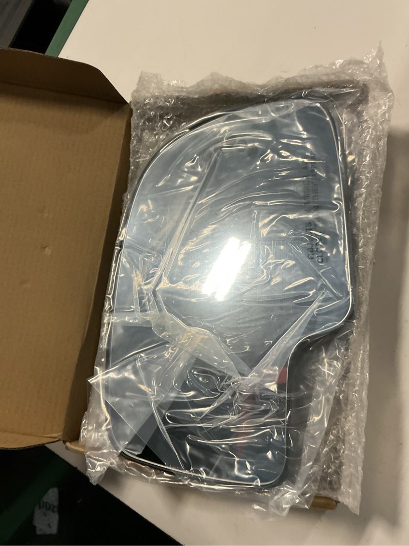 Condition photo showing New/Like New for youxmoto driver left and passenger right heated side mirror glass for 2003-2006 chevy silverado avalanche suburban 1500 2500 3500 tahoe, gmc sierra yukon, cadillac escalade 88944391 1 pair (left+right)
