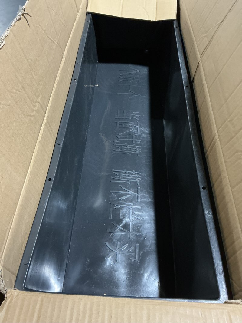 Condition photo showing Good Condition for Geelin 11 Gallon Large Capacity Livestock Water Trough 39 Long Livestock Feeding Trough for Pig Calves Sheep Horses Alpacas and Goats Farm Animal Feeding