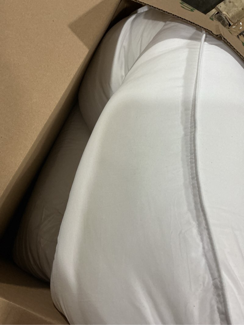 Condition photo showing Good Condition for amazon basics down alternative bed pillows, medium density for back and side sleepers, king, 2-pack, white, 36 in l x 20 in w king (pack of 2) medium pillow