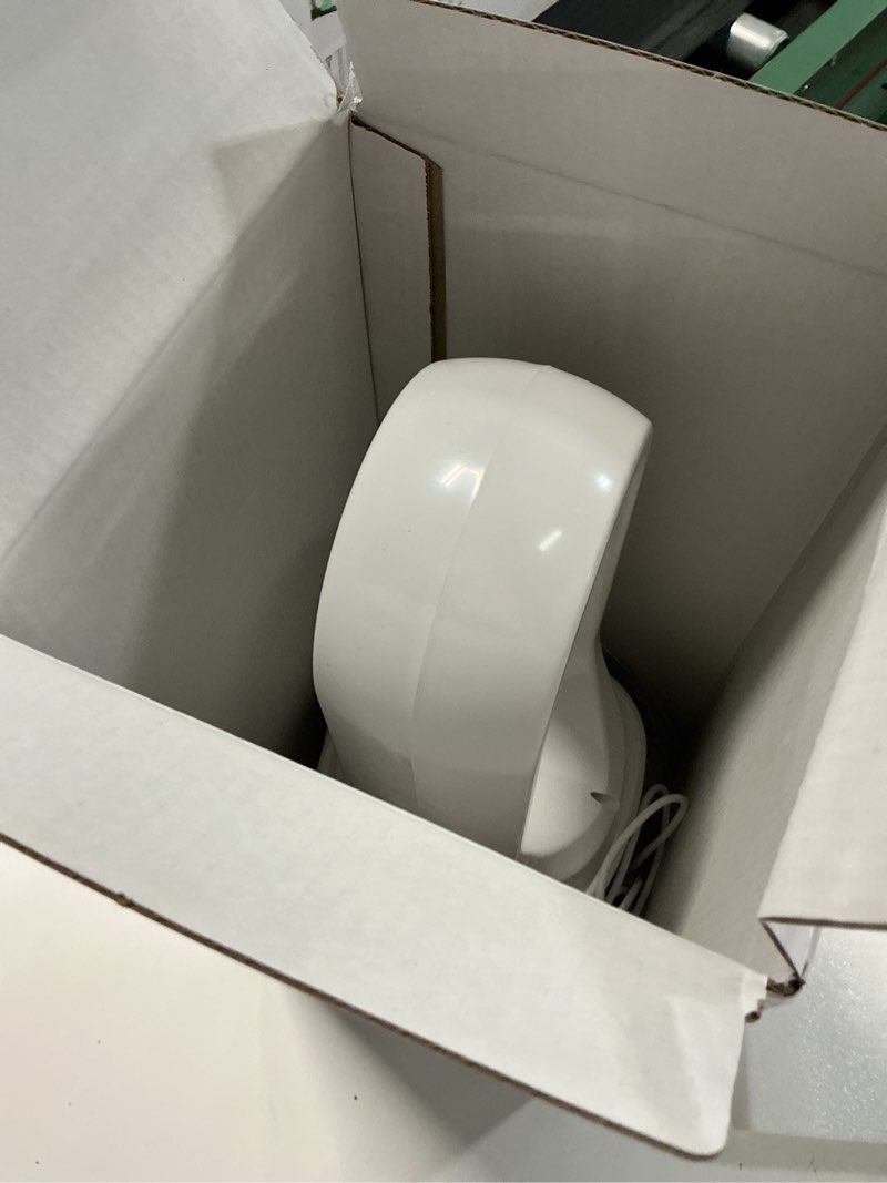 Condition photo showing Good Condition for bn-link bladeless fan, 12.99 inch desk fan with 6 modes, portable & rechargeable cooling fan, ideal for offices, living rooms, bedrooms(white)