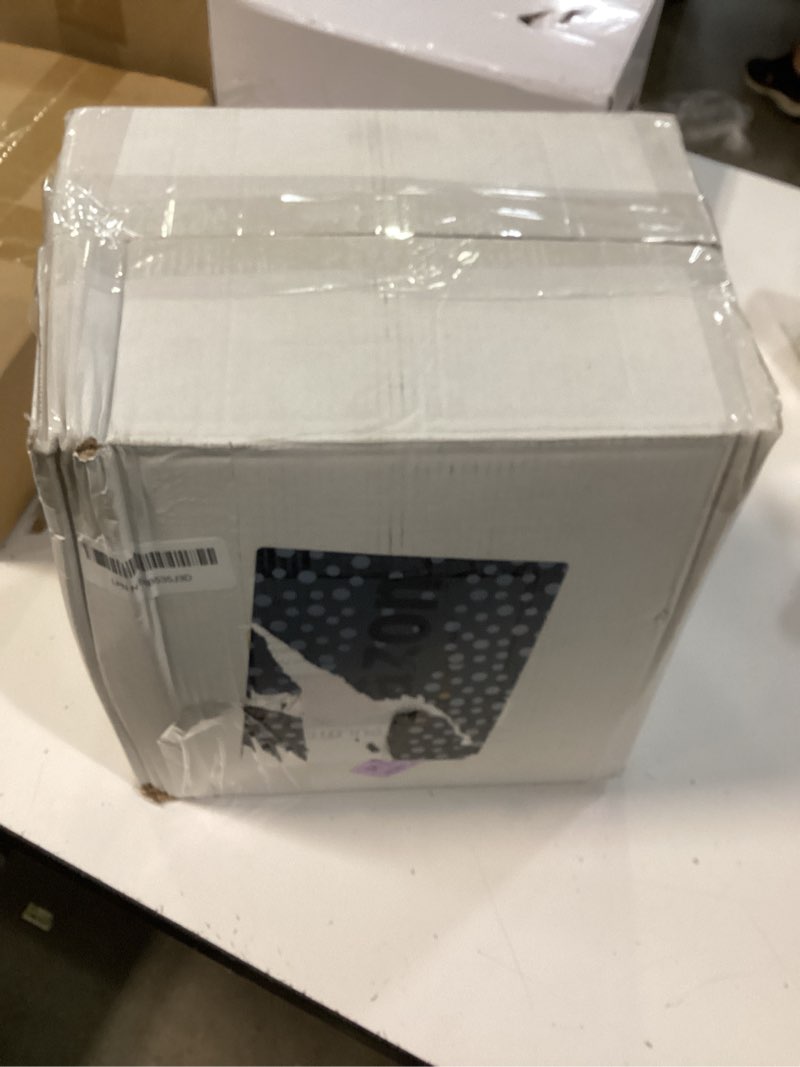 Condition photo showing New/Like New for plastic disposable plates 