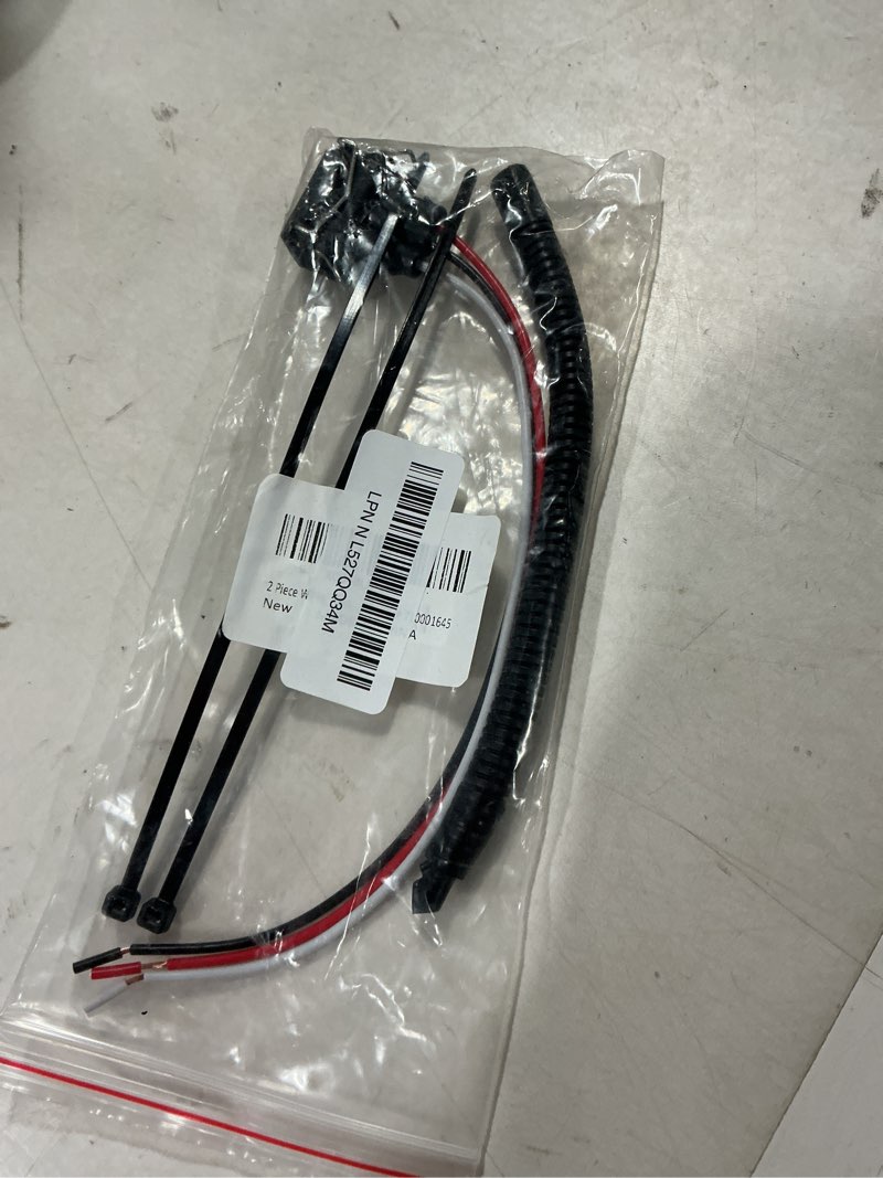 Condition photo showing New/Like New for 2pcs Pigtail Connector Tail Light Wiring Plug 2412341 Fit for Maverick for Outlander for Commander for Renegade for Gen2 for ATV's Replace 710001645