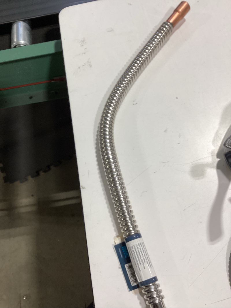 Condition photo showing Good Condition for holdrite 24-in 0#65279.75 -in fip inlet x 0#65279.75 -in copper sweat outlet corrugated stainless