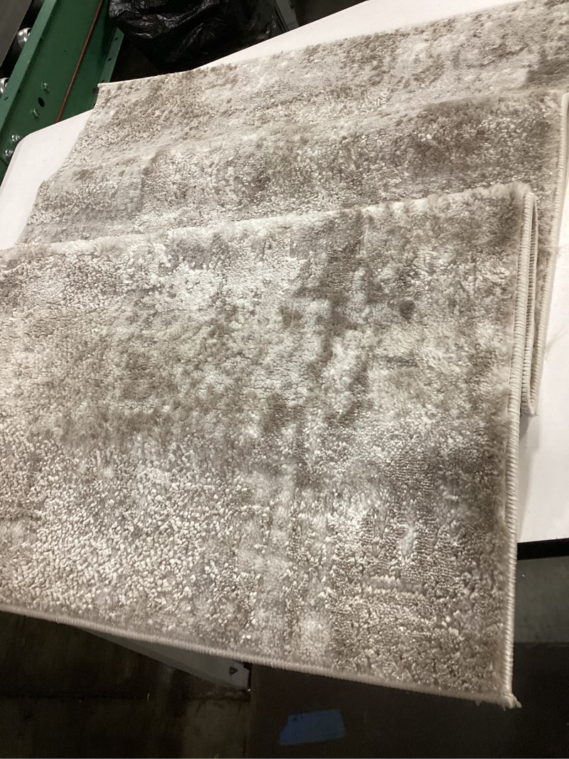 Condition photo showing Good Condition for collection accent rug - 2' x 3', ivory & beige, modern design, non-shedding & easy care, 2-inch thick ideal for high traffic areas in entryway, living room, bedroom