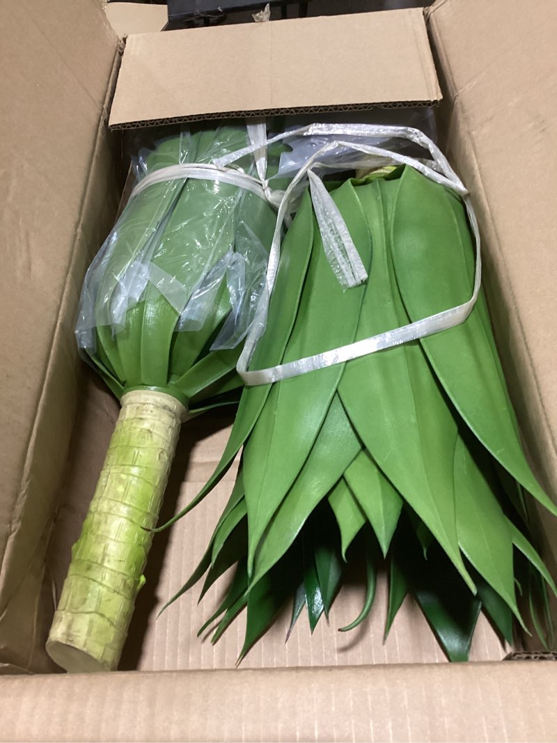 Condition photo showing Good Condition for Artificial Agave Plants,Large UV Resistant Fake Agave Planters for Indoor and Outdoor Decorating Plantas Artificiales Decorativas Grandes(2Pack, 28") 28"green-2