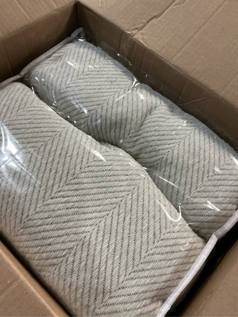 Condition photo showing Good Condition for haomaijia non slip couch cover sofa covers for 3 cushion couch washable sectional couch covers for dogs pet furniture protector couch cover blanket for living room (off white, 91"x118") off white 91"x118"