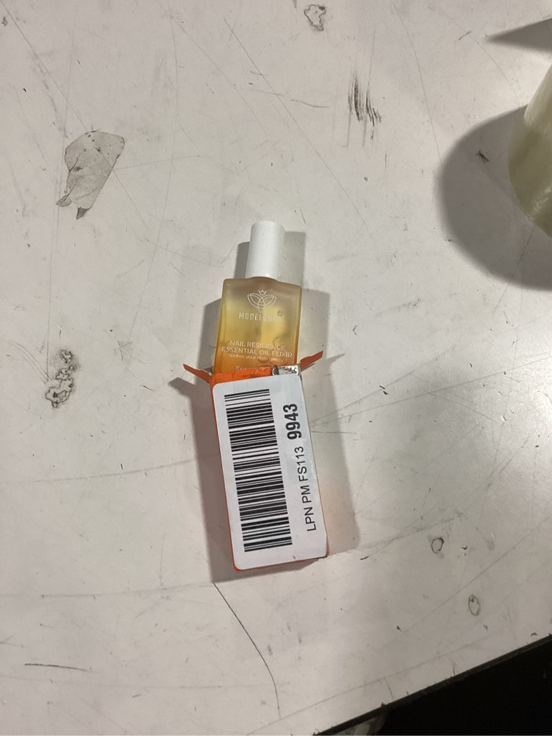 Condition photo showing Good Condition for modelones nail strengthener and growth clear nail repair for damaged nails hardener extra strong and growth repair mode gifts for women 15ml 0.51 fl oz