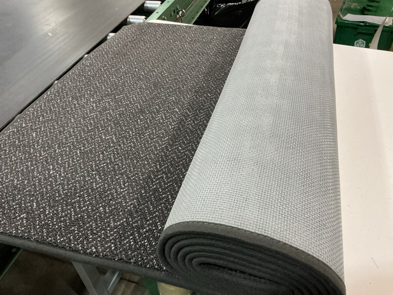 Condition photo showing Good Condition for cosy homeer hallway runner rug 2'7"x10' non slip washable entryway runner rugs absorbent stain resistant carpet rug runners for hallways,entrance and laundry room,dark grey dark grey 2'7"x10'