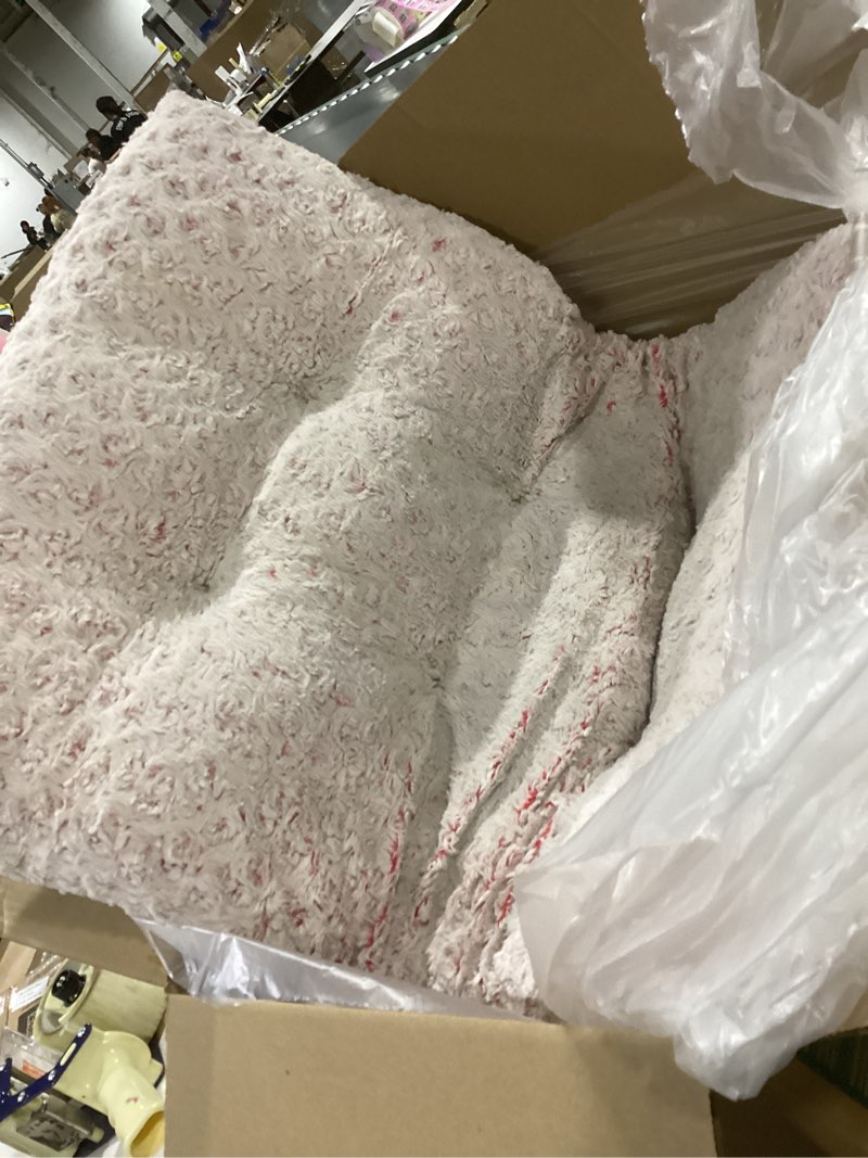 Condition photo showing Good Condition for KSIIA Washable Dog Bed Deluxe Plush Dog Crate Beds Comfy Kennel Pad Anti-Slip Pet Sleeping Mat for Large, Jumbo, Medium, Small Dogs Breeds, 35" x 23", Pink