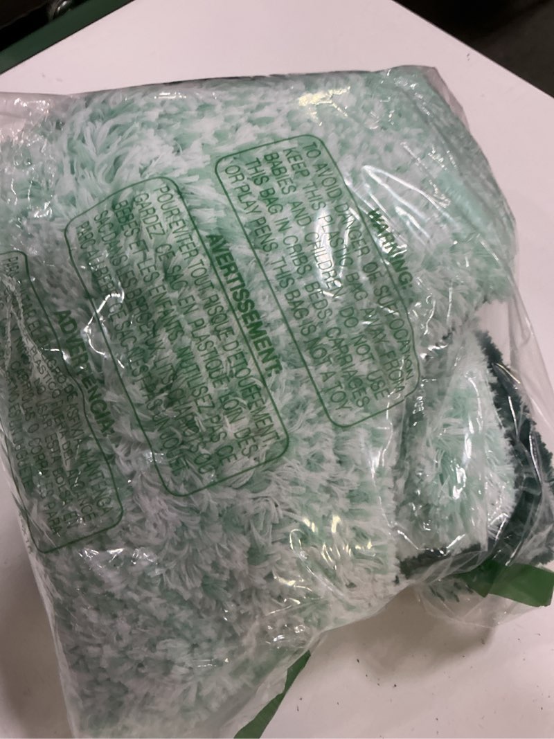 Condition photo showing Good Condition for olanly bathroom rug set 2 piece, soft absorbent microfiber bath mats and u-shaped contour toilet rug, non-slip, machine wash dry, plush shaggy bath mats for bathroom (24"x16"+24"x20", blackish green) 24" x 16" + u24" x 20" blackish green