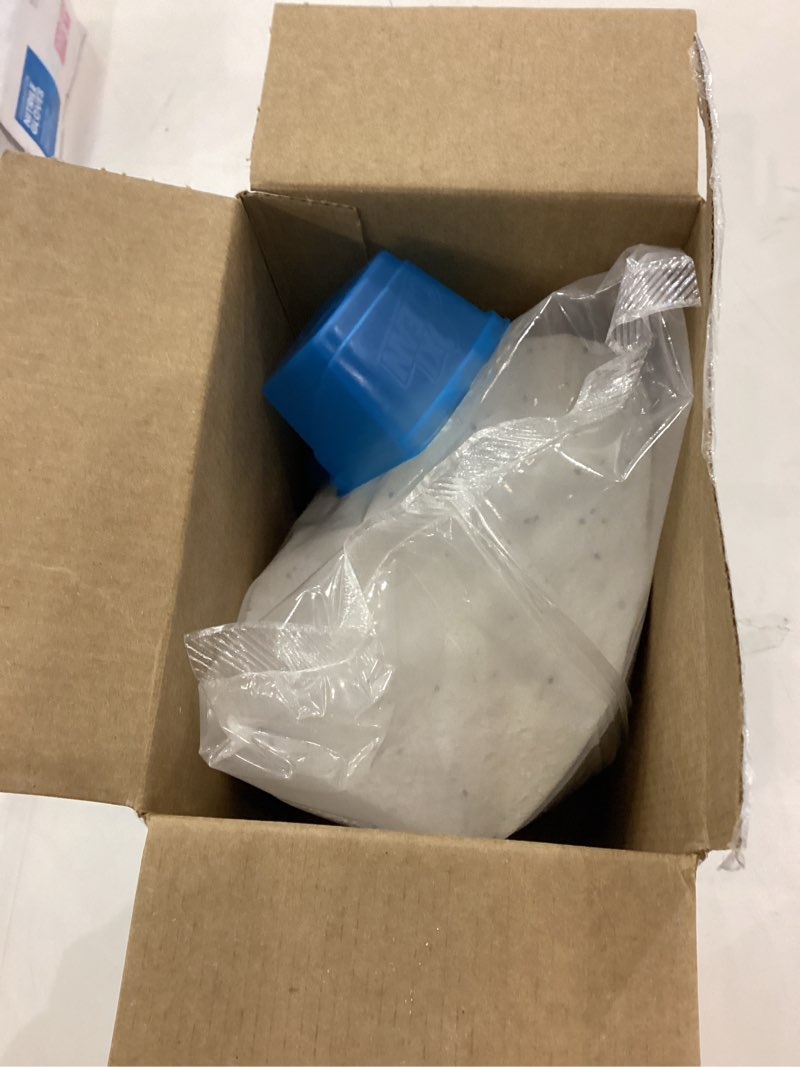 Condition photo showing New/Like New for OxiClean Versatile Stain Remover Powder, 7.22 lbs 115.52 Ounce (Pack of 1)