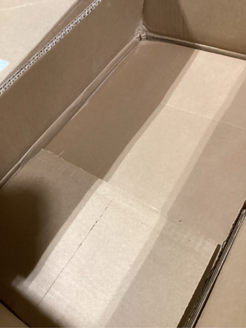 Condition photo showing New/Like New for Famiware Saturn Speckled Dinnerware Sets for 6 (18 Pieces), Stoneware Plates and Bowls Dish Set - Chip and Scratch Resistant, Microwave and Dishwasher Safe, White White Set(18pcs)