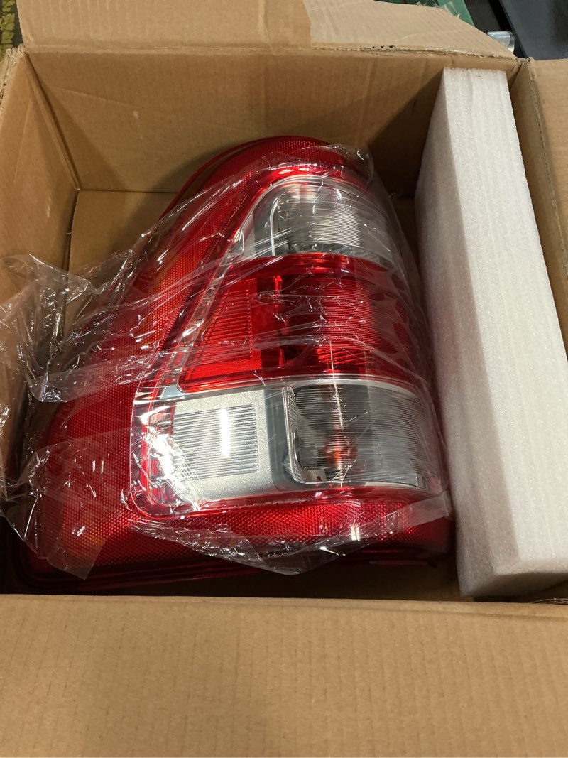Condition photo showing Good Condition for tail lights compatible with 2021 2022 2023 ford f150 xl stx oem with bulbs rear tail light cover assembly right passenger side replace ml3z13404e right passenger side halogen without blind spot