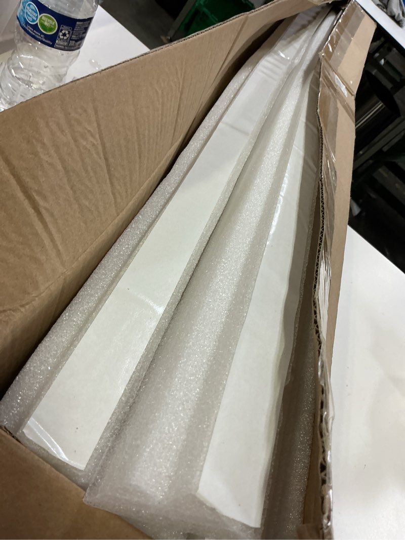 Condition photo showing Good Condition for 46.5" 18pcs peel and stick pool cove for 21' round above ground pool, closed cell foam peel and stick above ground pool cove with adhesive backing, protect pool liner, prevents excess wear 18pcs-118cm