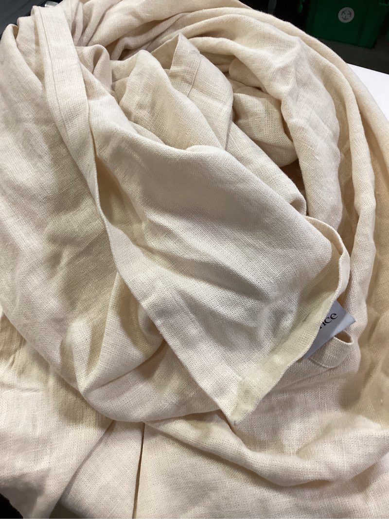 Condition photo showing Good Condition for vintage wash european linen bed cover size: full/queen