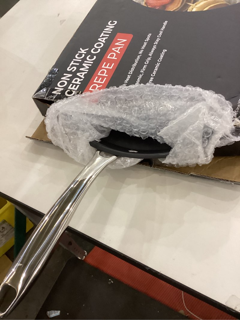 Ceramic coating frying pan