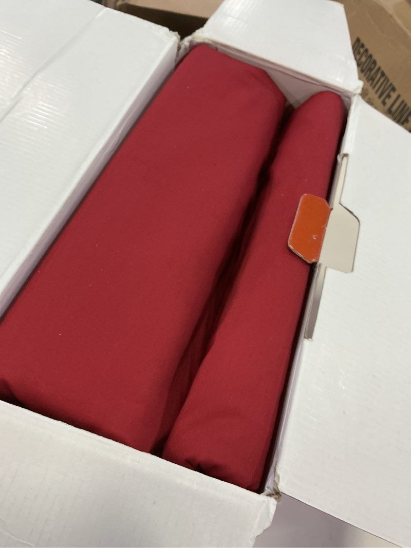 Condition photo showing New/Like New for 100% egyptian cotton duvet cover queen size, 600 thread count 3 pc duvet cover, extra long staple egyptian cotton quilt cover, soft, breathable with hidden zipper closure - burgundy