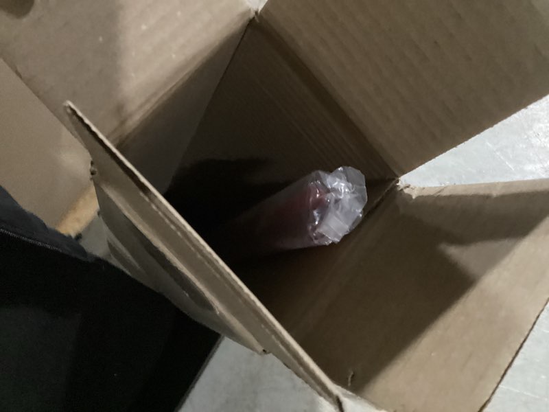 Condition photo showing Good Condition for gaahing 4pcs peel and stick clear corner guards, self-adhesive l-shaped outside corner shield for wall edge furniture door frame protector bumper (3.9ft x 1.0in) clear 4pcs x 3.9ft x 1.0in