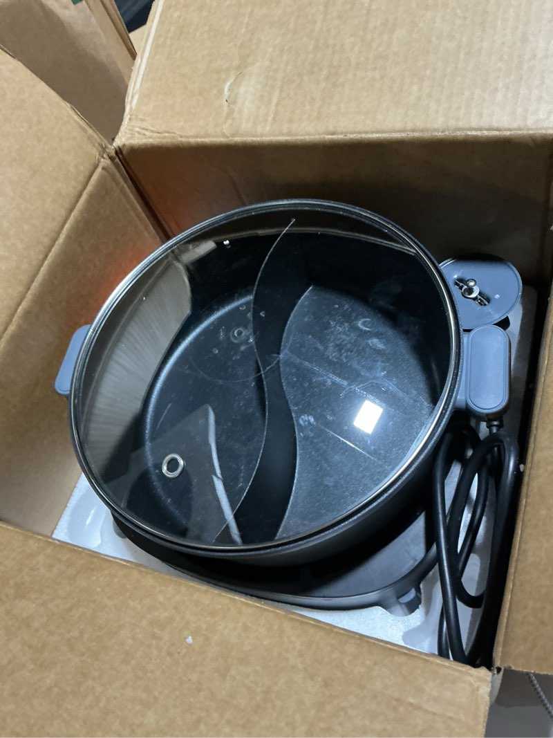 Condition photo showing Good Condition for dezin hot pot electric with divider, 6l double-flavor shabu shabu pot, dual sided removable non-stick hotpot pot electric, 3" depth chinese hot pot with multi-power control, 2 silicone ladles included grey