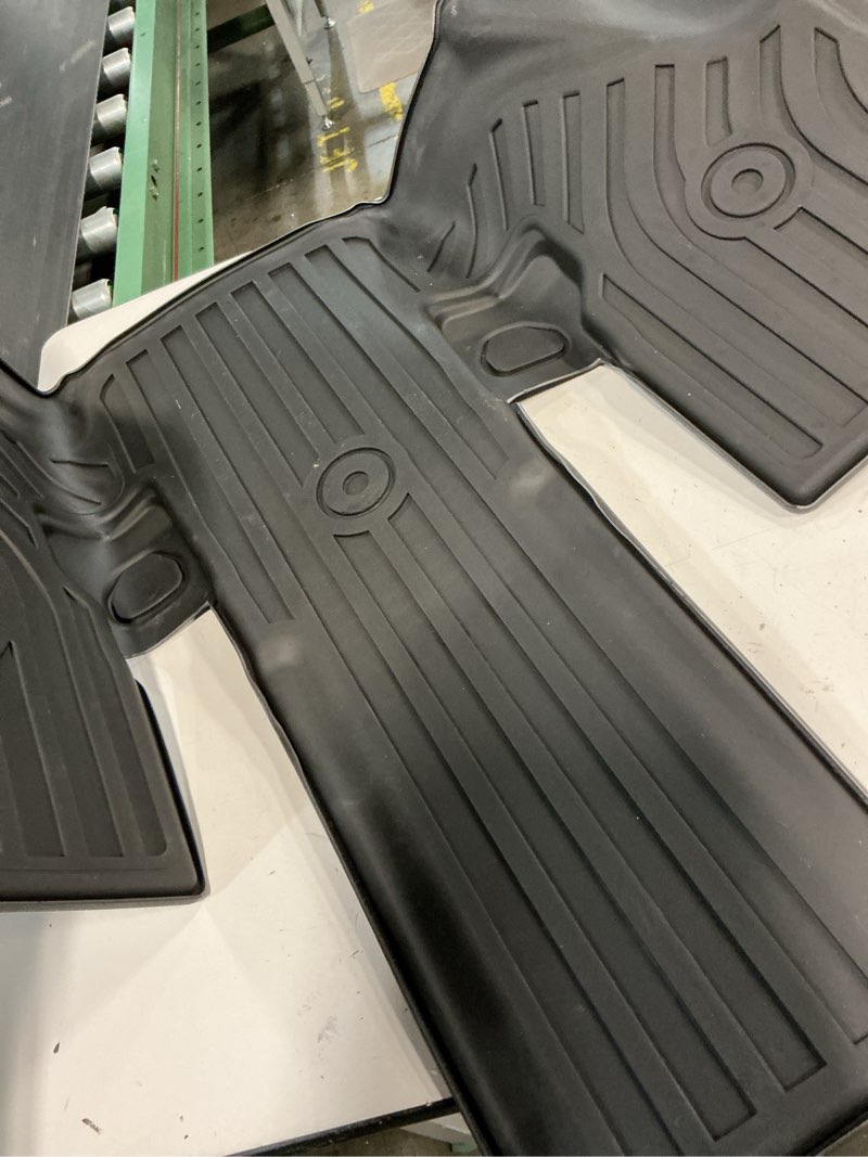 Condition photo showing As Is for (incomplete, only 1 piece)kelcseecs floor mats custom for 2026 2025-2019 bmw x7 40i, m50i, m60i (only fit 6 passenger) car mats tpe odorless automotive floor liners bmw x7 front& rear& 3rd row accessories 13)for 2019-2025 bmw x7 floor mats