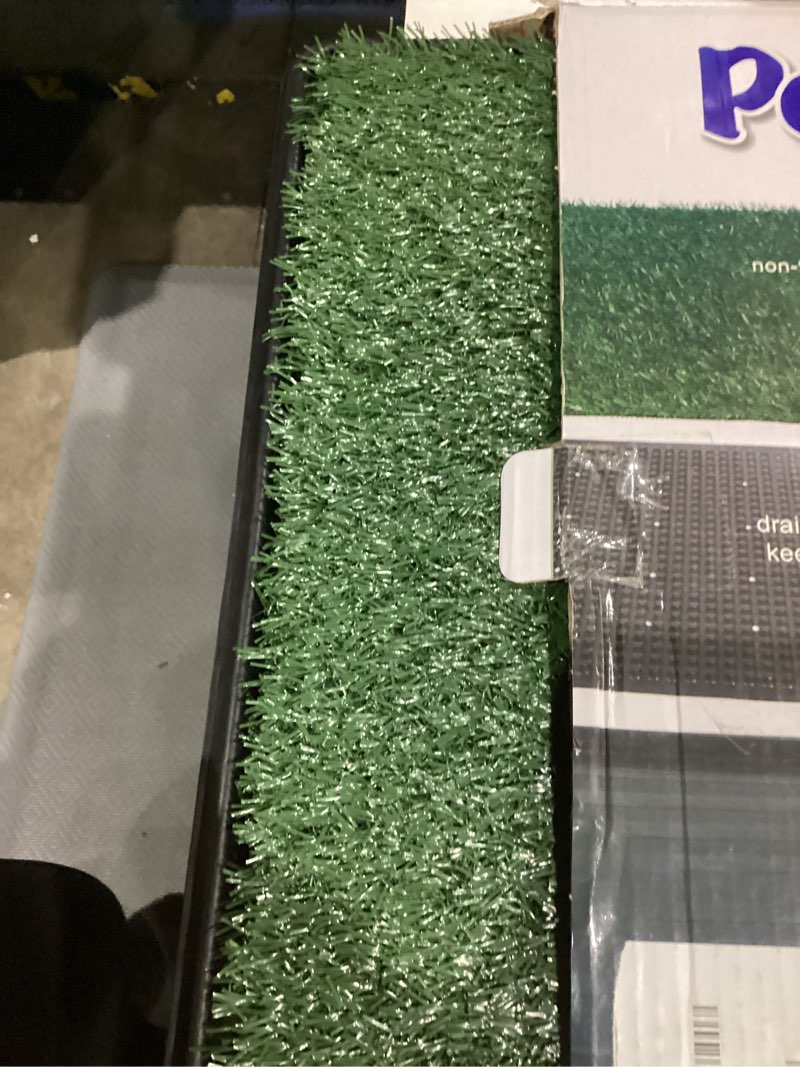 Condition photo showing Good Condition for Artificial Grass Dog Grass Pad with Tray, Reusable Pet Urinal Pads for Training, 4 Layers Washable Bathroom Balcony Indoor Dog Potty (M-20×25")