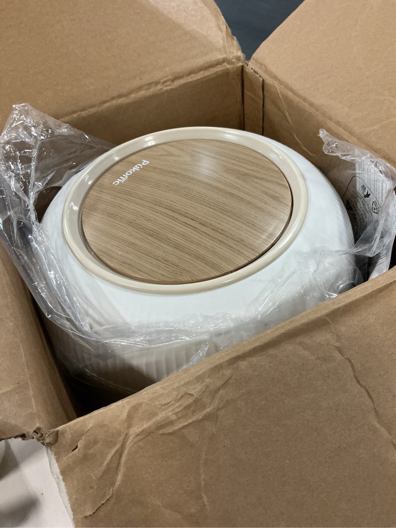 Condition photo showing Good Condition for pukomc smart sensor wastebasket, convenient and hygienic easy to use, technology sensor waterproof wastebasket plastic trash can for kitchen, bathroom, bedroom, living room, office and outdoor 1 pack white