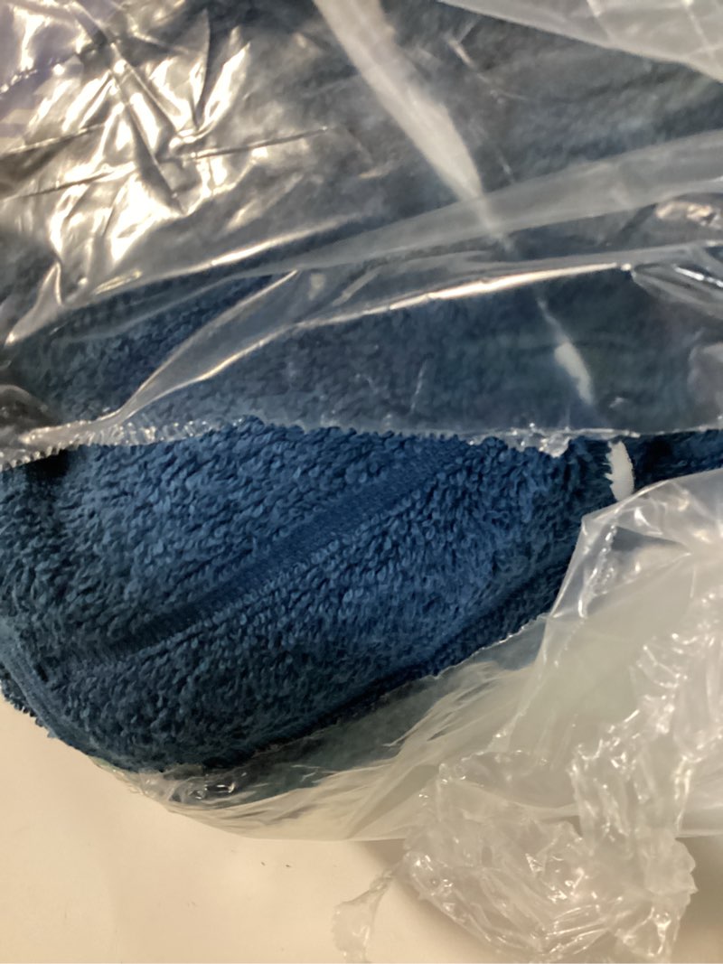 Condition photo showing Good Condition for dan river pack of 2 bath sheet 35x70 inches, big towels oversized extra ribbed large bath sheets, absorbent quick dry towels - blue opal 2 piece 35x70" bath sheets blue opal