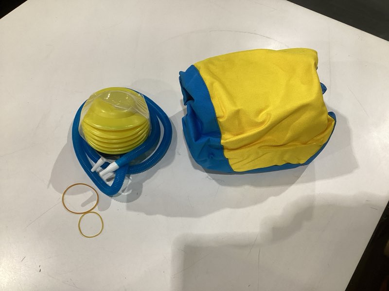 Condition photo showing Good Condition for happypaw 18'' herding ball for dogs – enhanced chew resistance & heavy-duty material,durable dog toy agility equipment for australian shepherds, cattle, border collies, and small/medieum breed