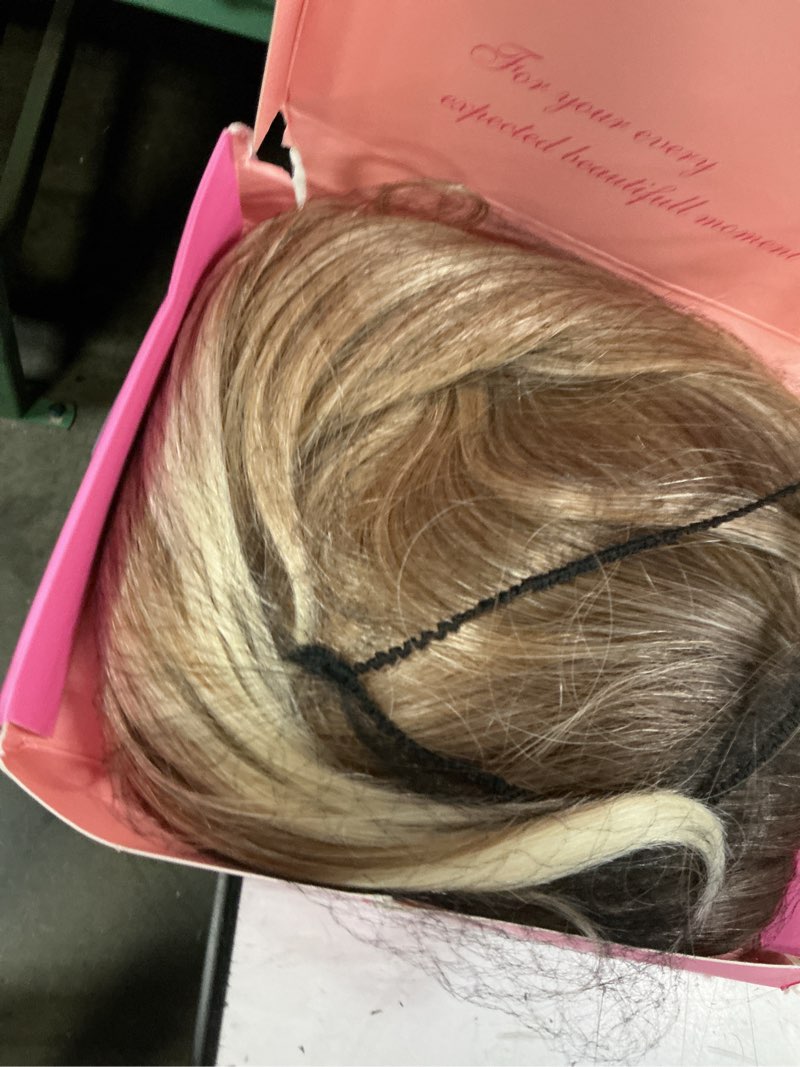 Condition photo showing Good Condition for ms taj hair topper 18 inch for women with thinning hair - long layered 6.5"x6.5" synthetic hair pieces, fiber wiglets for ladies (3 tone blonde) 18 inch 3 tone blonde