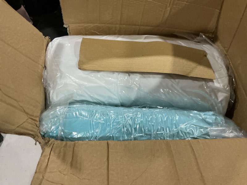 Condition photo showing Good Condition for 4 inch dual layer memory foam mattress topper - 1
