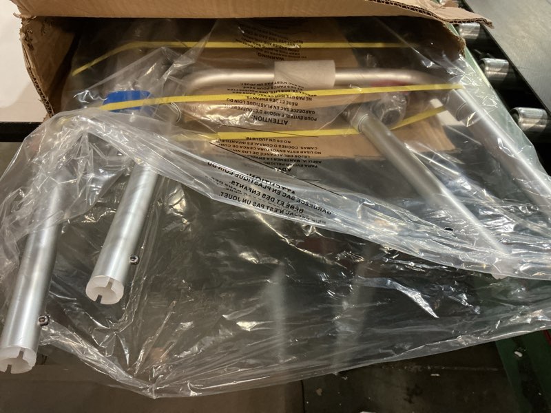 Condition photo showing Good Condition for Walker Adlt 2but w/5 whl.1/ea