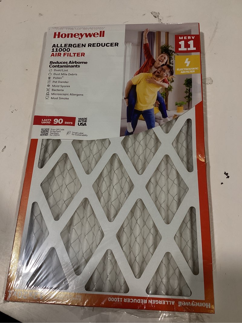 Condition photo showing Good Condition for filtrete honeywell allergen reducer merv 11 air filter