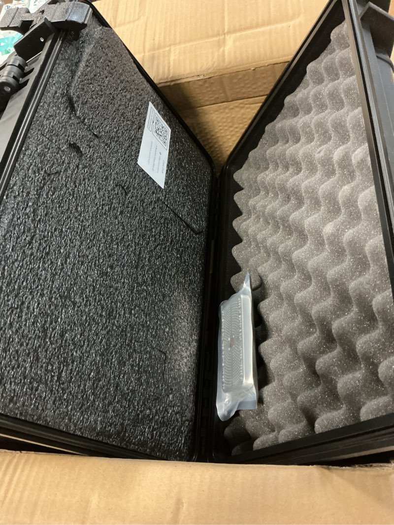 Condition photo showing Good Condition for case club 4 revolver pre-cut waterproof case with silica gel to help prevent gun rust