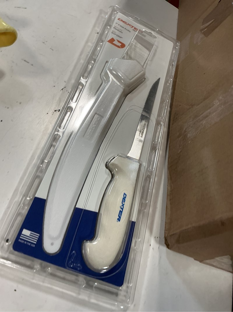 Condition photo showing Good Condition for dexter outdoors sofgrip flexible fillet knives with sheath gray