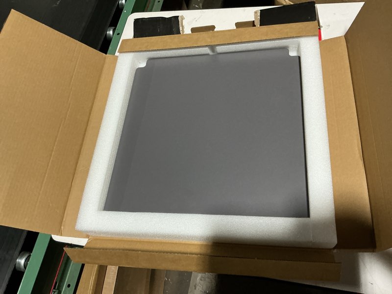 Condition photo showing Good Condition for weber crafted glazed baking stone