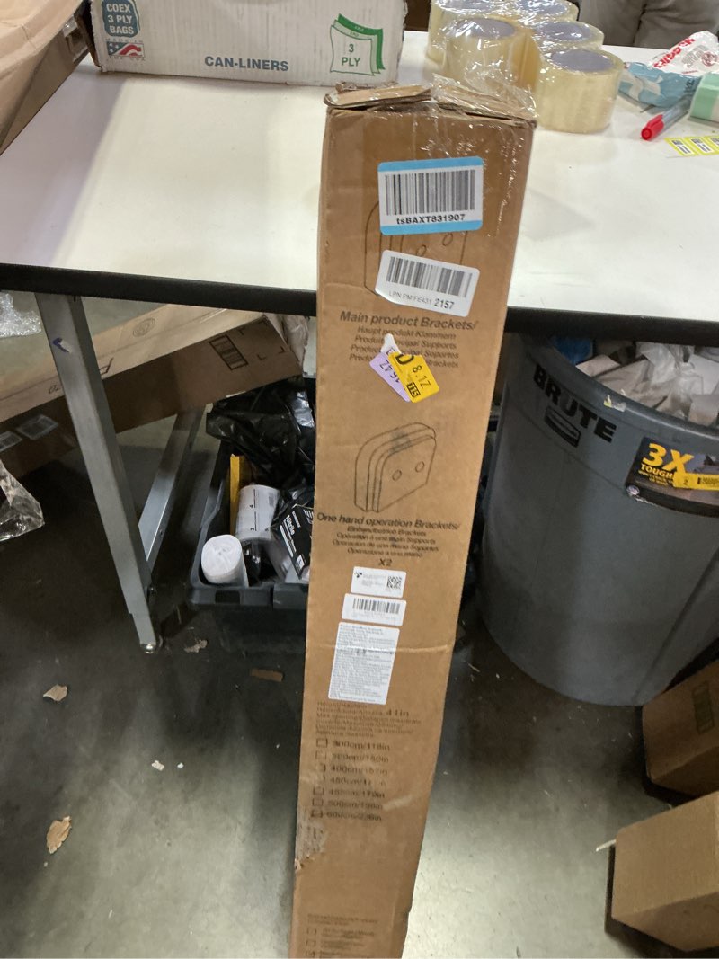 Condition photo showing New/Like New for X004LZ8AKX 236\" Retractable Ba..cks, Driveway, Patio New