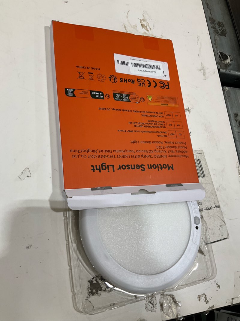 Condition photo showing Good Condition for gotopceed rechargeable motion sensor ceiling light with remote - magnetic wireless ceiling light bat