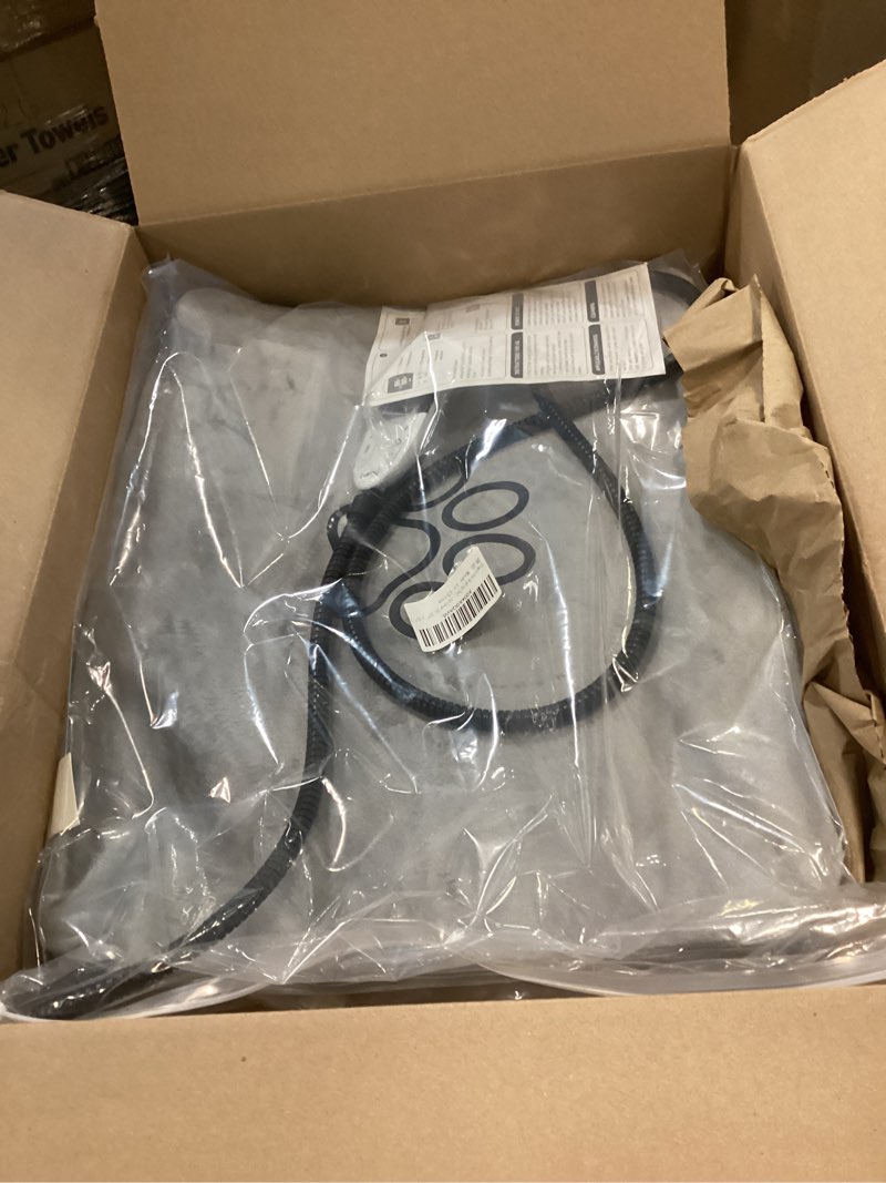 Condition photo showing Good Condition for Ringco Pet Heating Pad for Cats & Small Dogs with 12 Adjustable Temperature, Waterproof & Chew Resistant Cat Dog Heating Pad with Timer, Heated Cat Bed with Fleecy Cover (S: 20” x 16”)