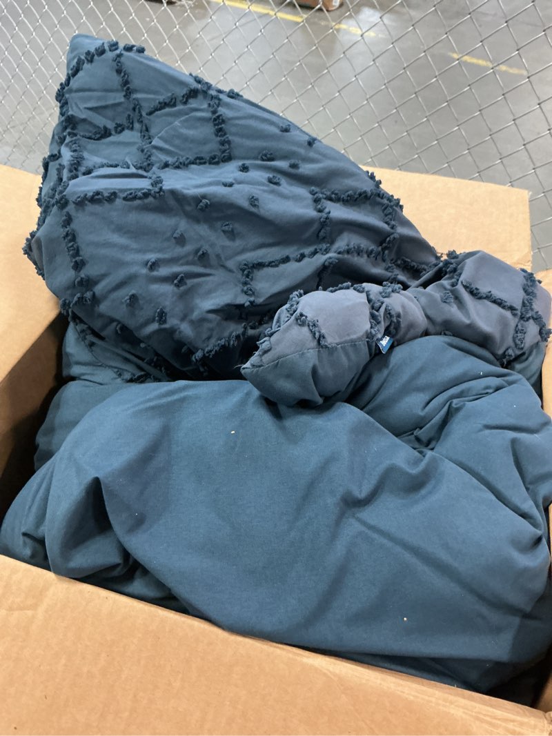 Condition photo showing As Is for bedsure queen comforter set - navy blue comforter, boho tufted distressed vintage bedding for kids, 3 pieces farmhouse-style bed set for all seasons, fluffy soft bedding with 2 pillow shams
