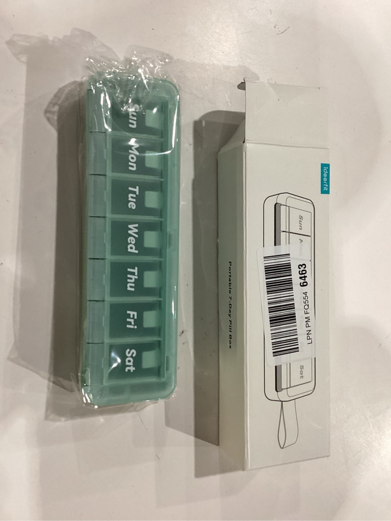 weekly pill organizer 7 day, large capacity pill box with handle, travel medicine case for vitamins 