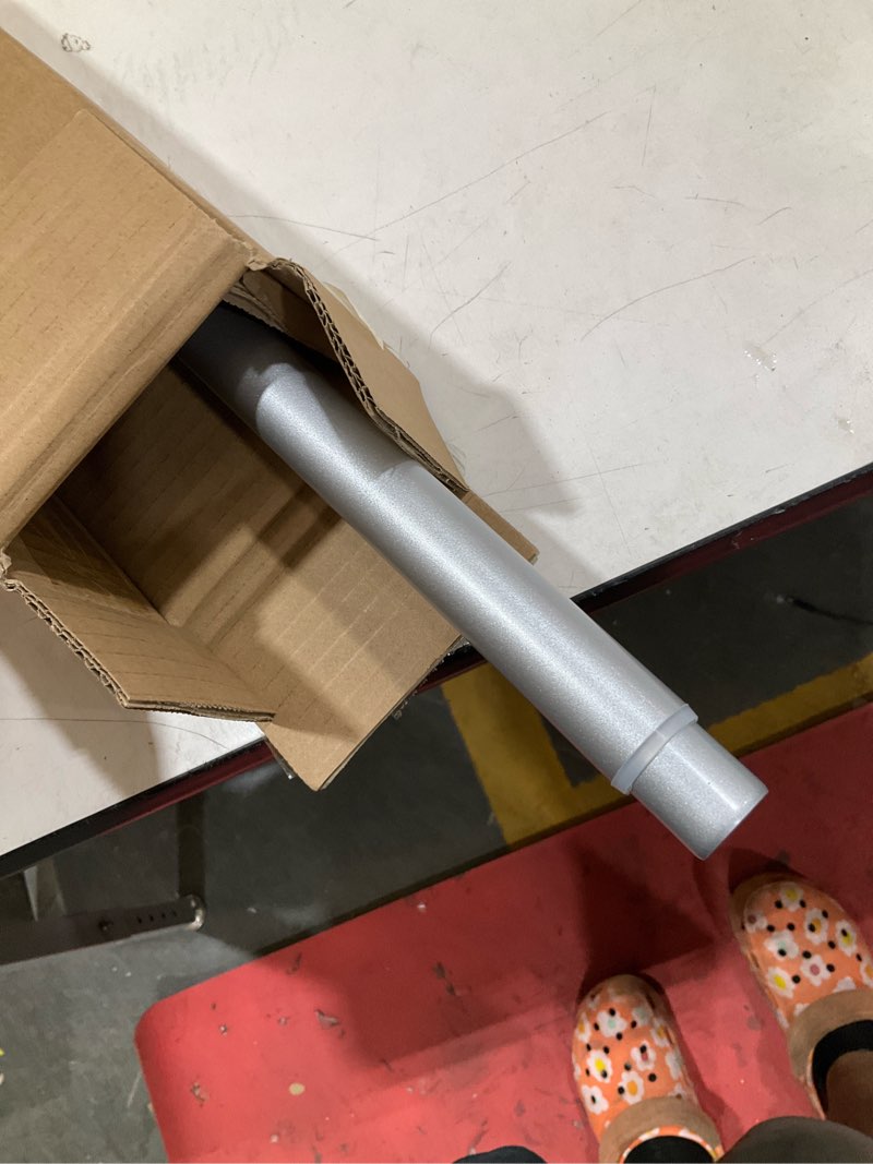 Condition photo showing Good Condition for heavy duty curtain rod and aluminum brackets.